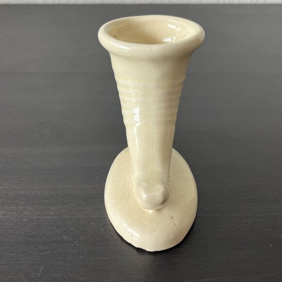 Vintage Mini Ceramic Cornucopia Bud Vase // Pacific Pottery // 3" Tall - Picture 4 of 8